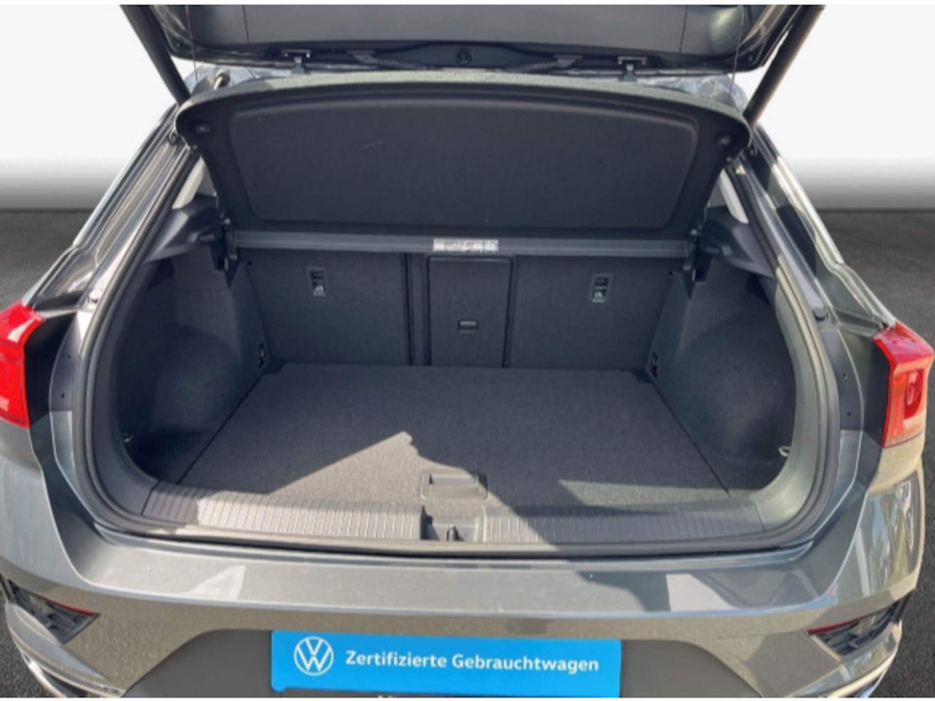 Volkswagen T-Roc United