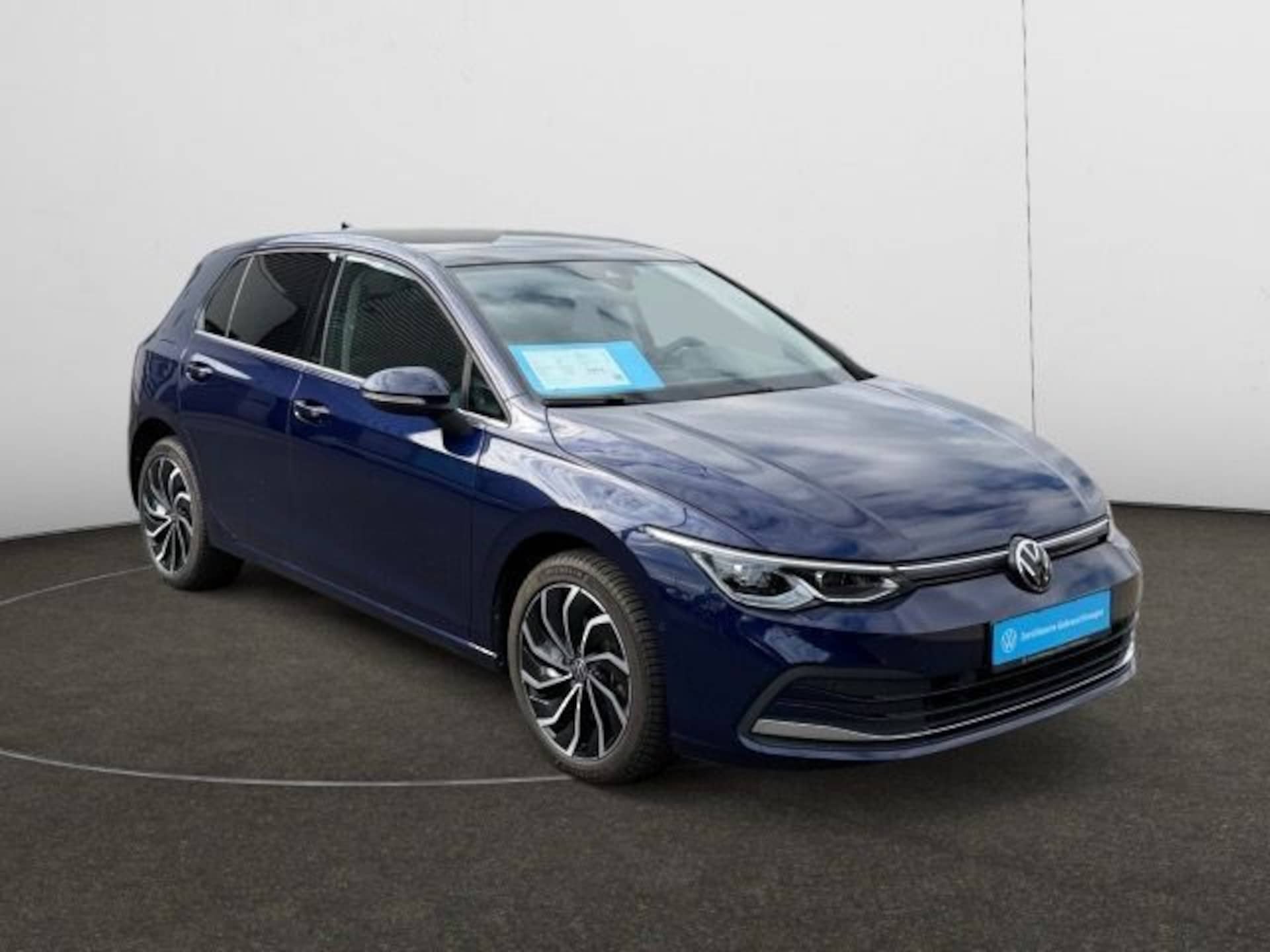Volkswagen Golf Style
