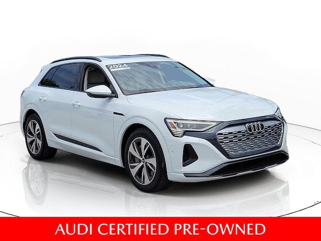 Photo of 2024 Audi Q8 e-tron