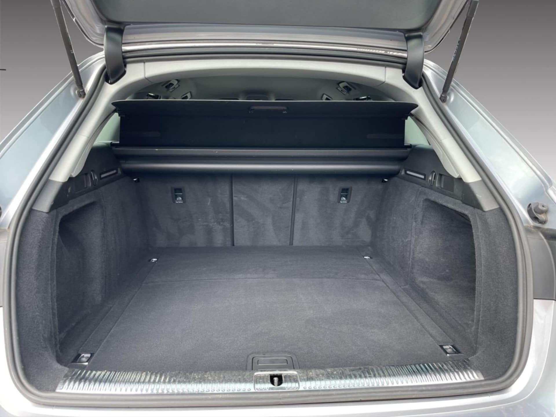 Audi A4 Avant Advanced
