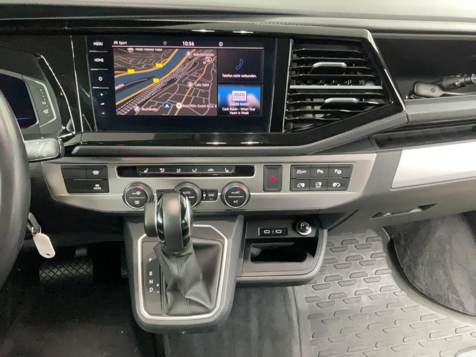 Volkswagen T6.1 California Beach
