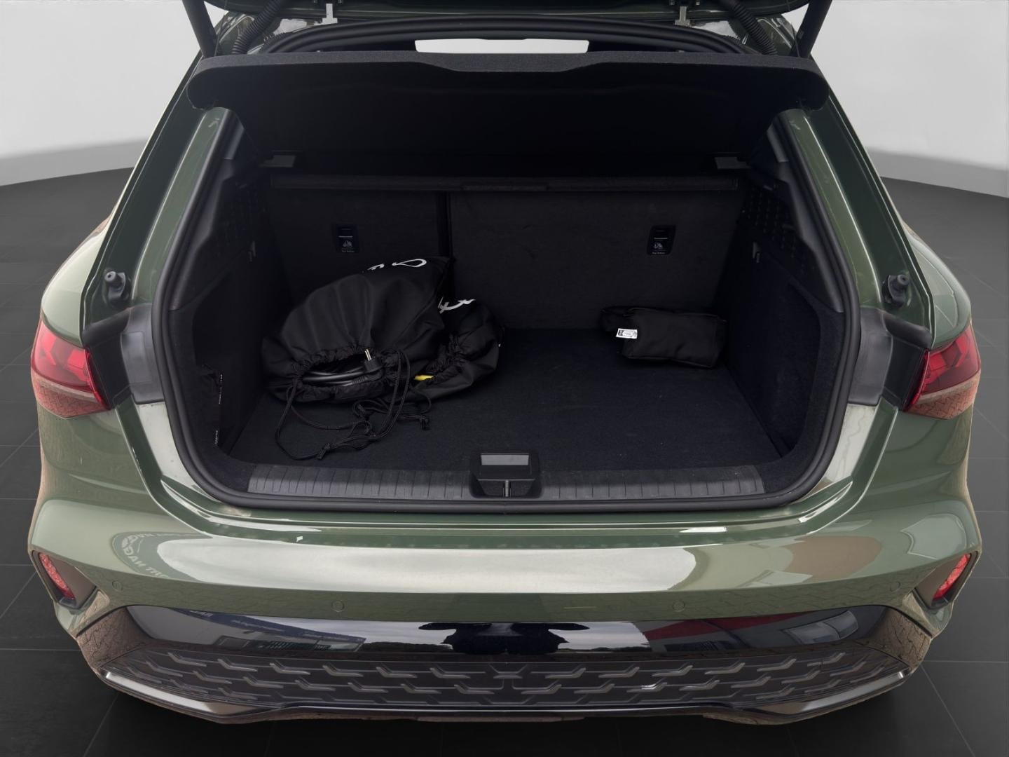 Bild über Audi A3 Sportback TFSI e TFSI e 150 kW S tronic - für weitere Informationen kontaktieren Sie den Audi Partner