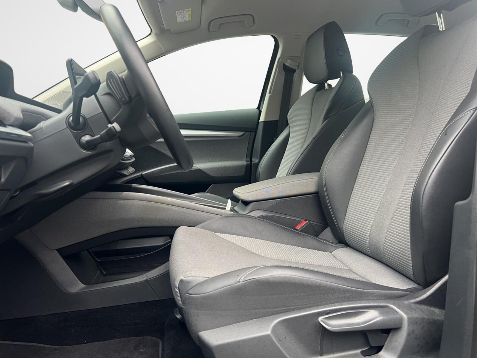 Škoda Enyaq – Bild 8