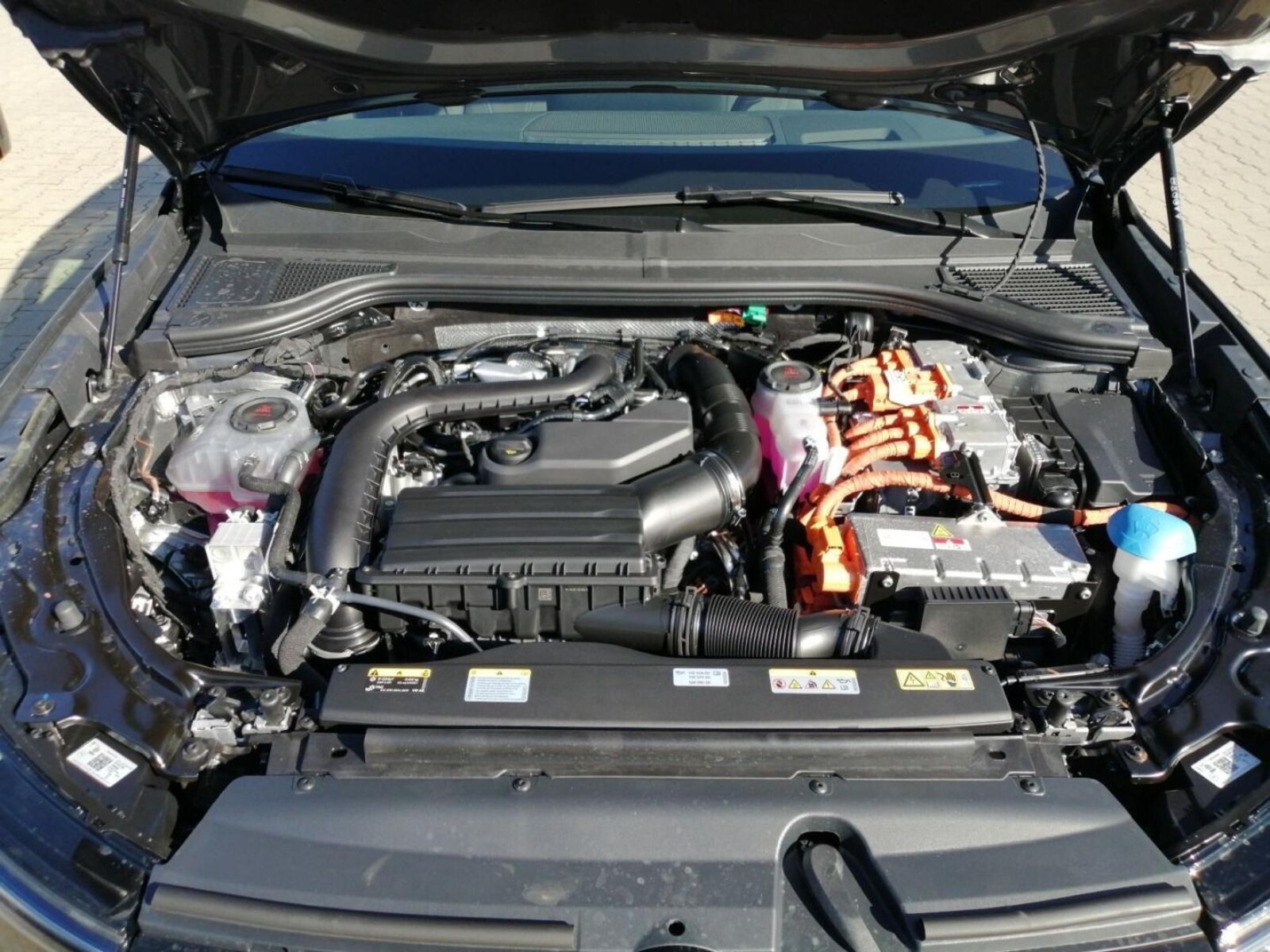 Volkswagen Passat – Bild 9