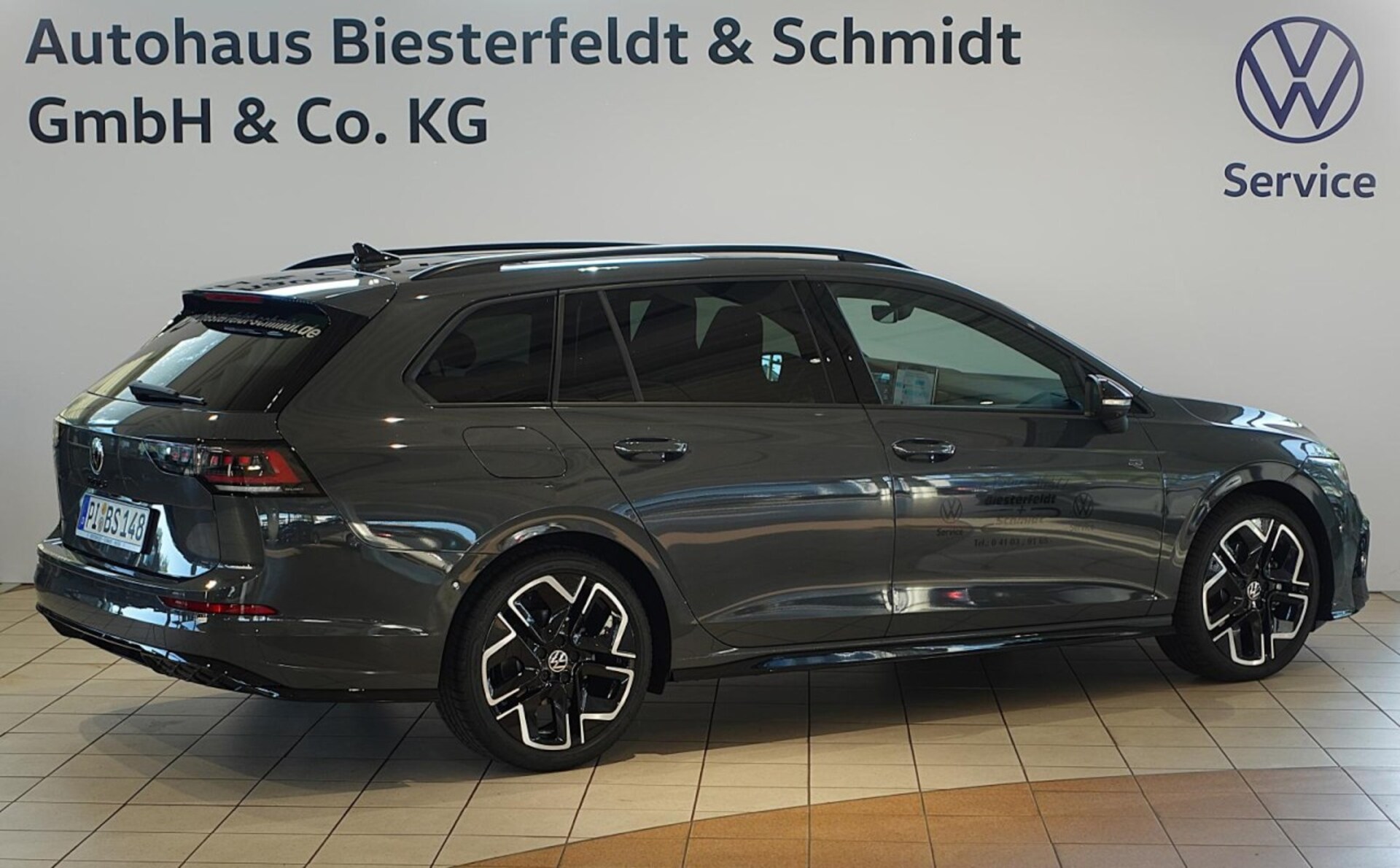 Volkswagen Golf Variant R-Line