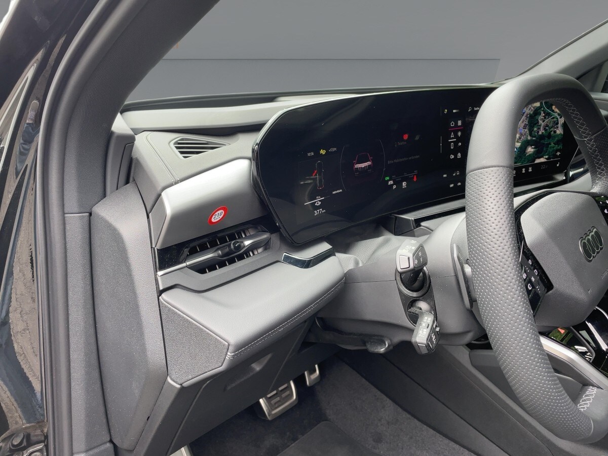 Image about Audi Q6 SUV e-tron e-tron quattro