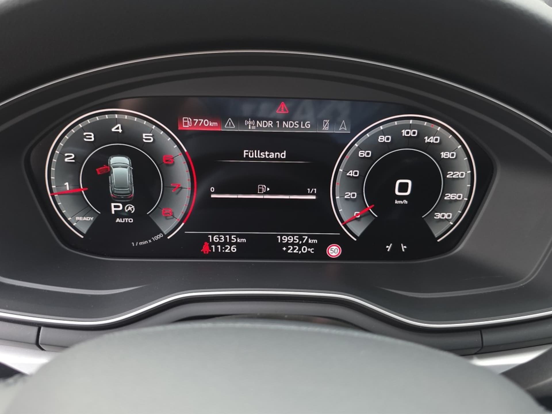Audi A4 Avant S line