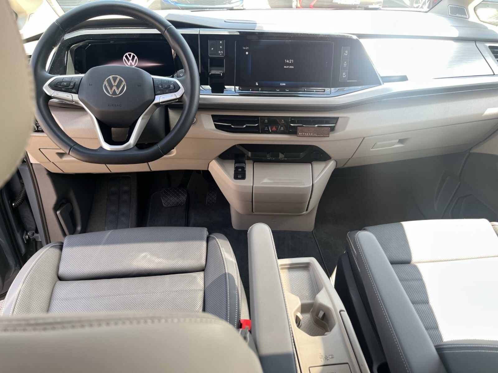 Volkswagen Multivan Langversion – Bild 10