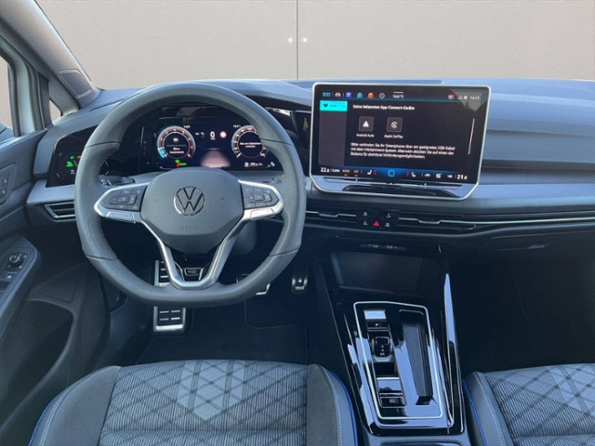 Volkswagen Golf R-Line