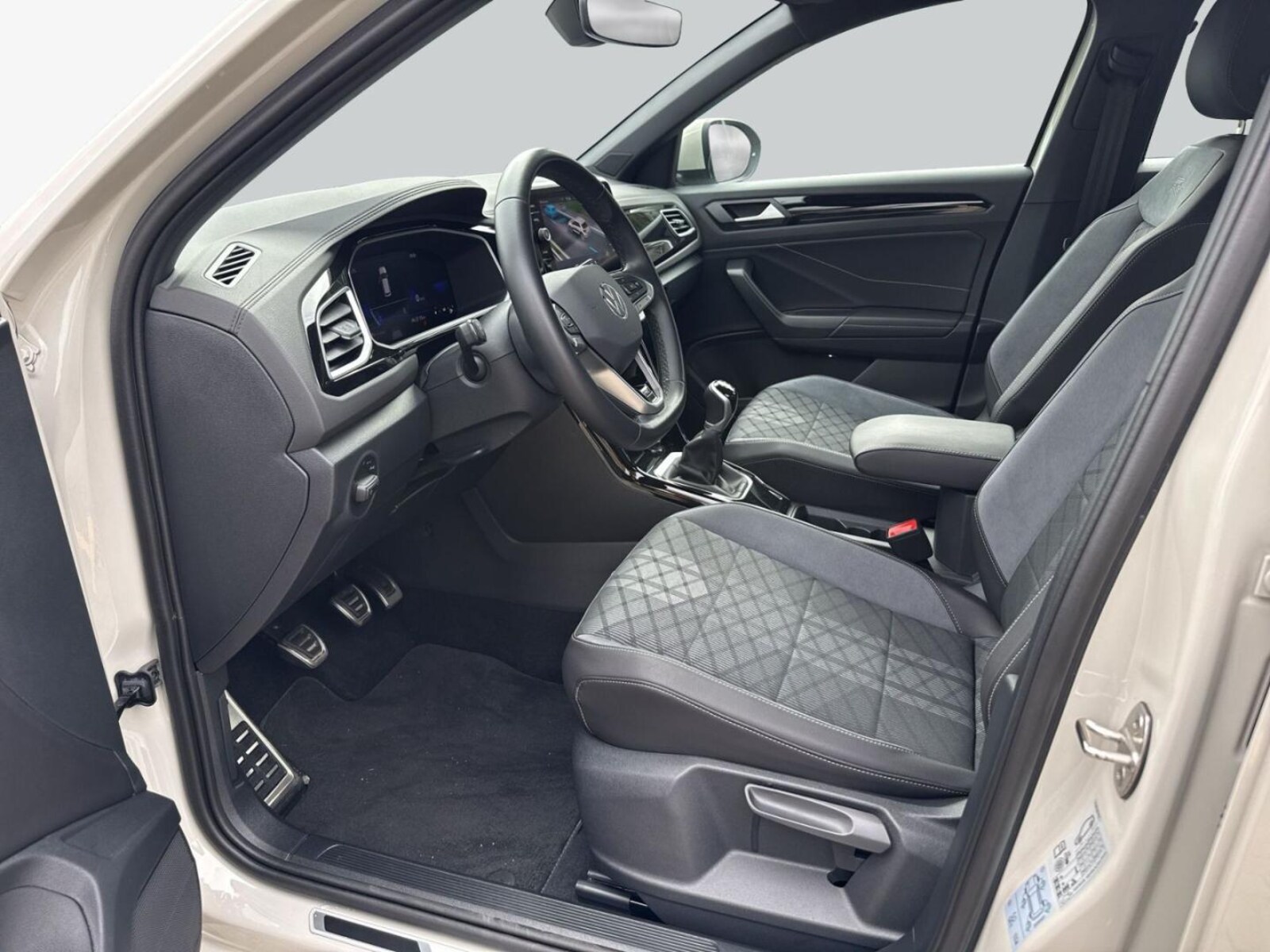Volkswagen T-Roc – Bild 9