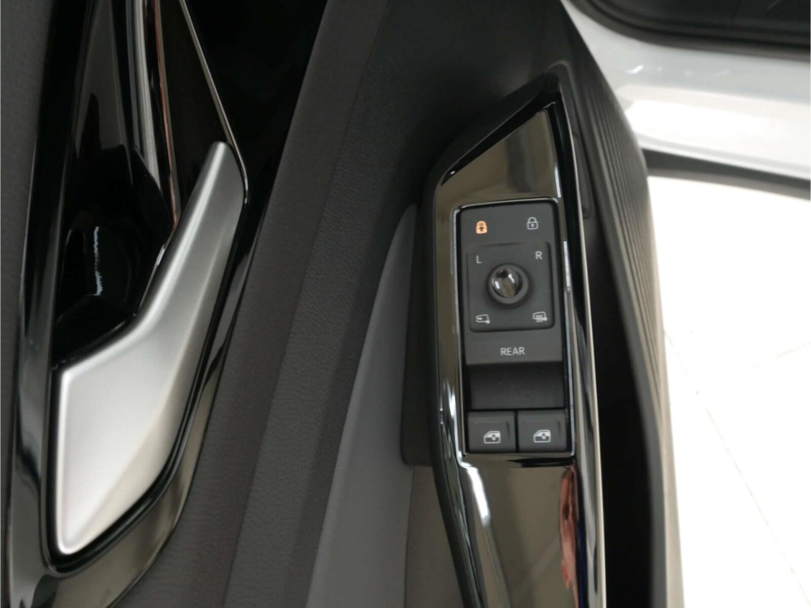 Volkswagen ID.4 – Bild 9