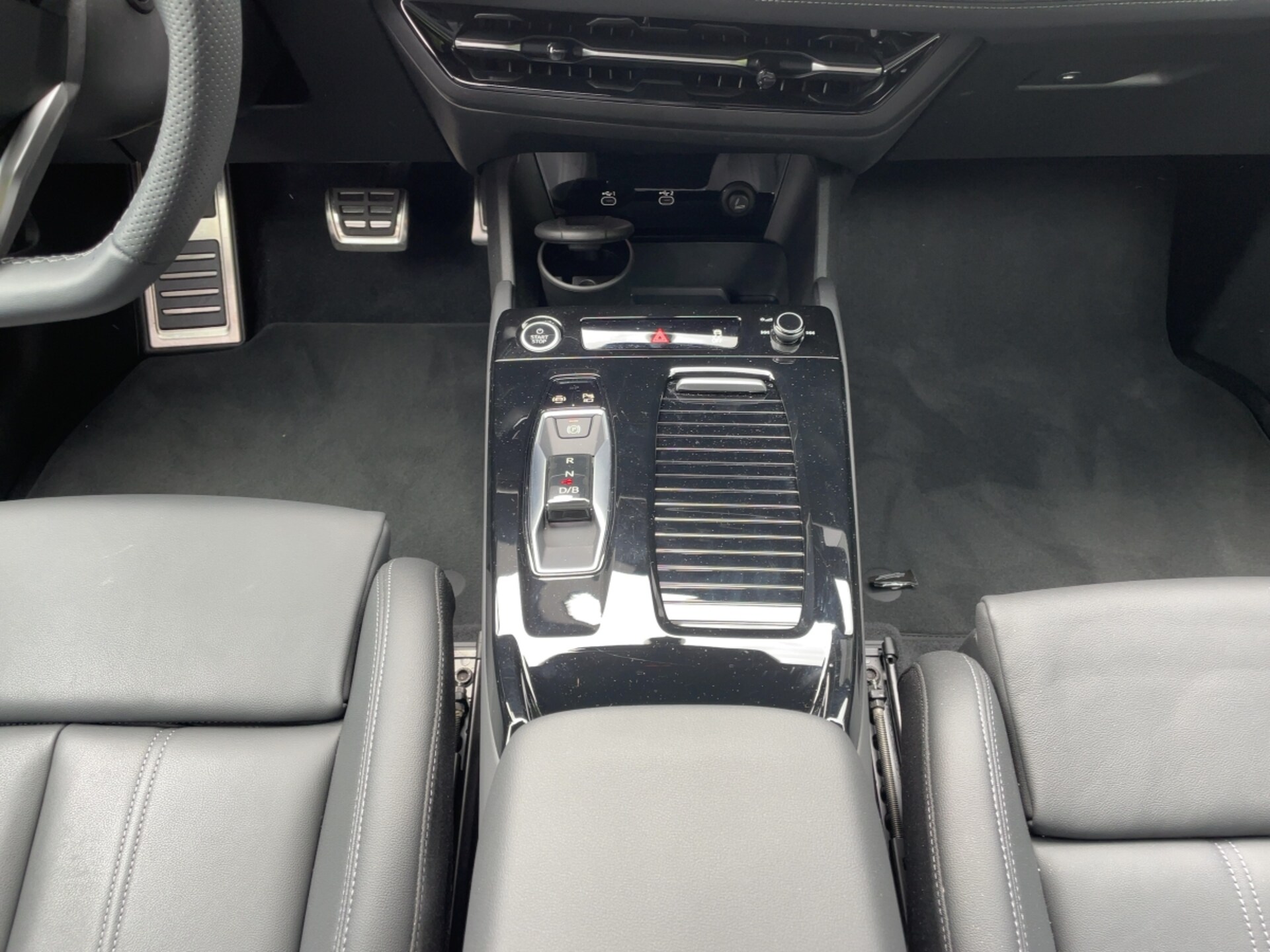 Audi Q6 SUV e-tron