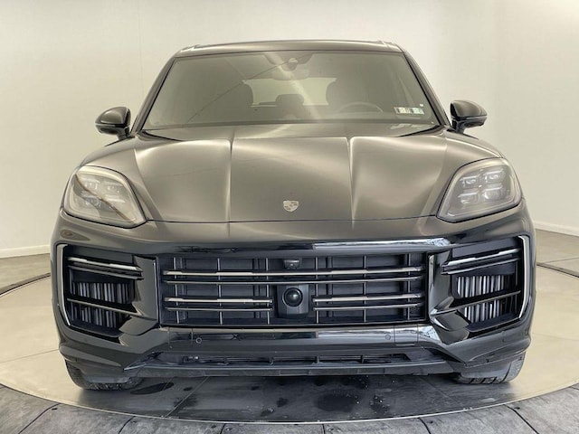 2025 Porsche Cayenne Turbo E-Hybrid - Photo 10