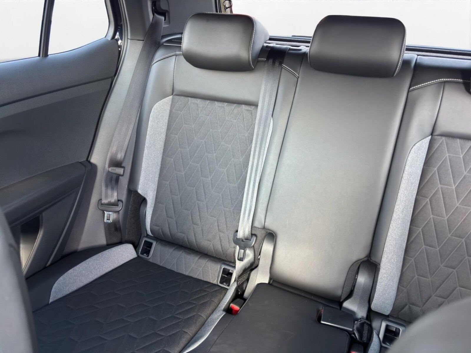 Volkswagen T-Cross – Bild 11