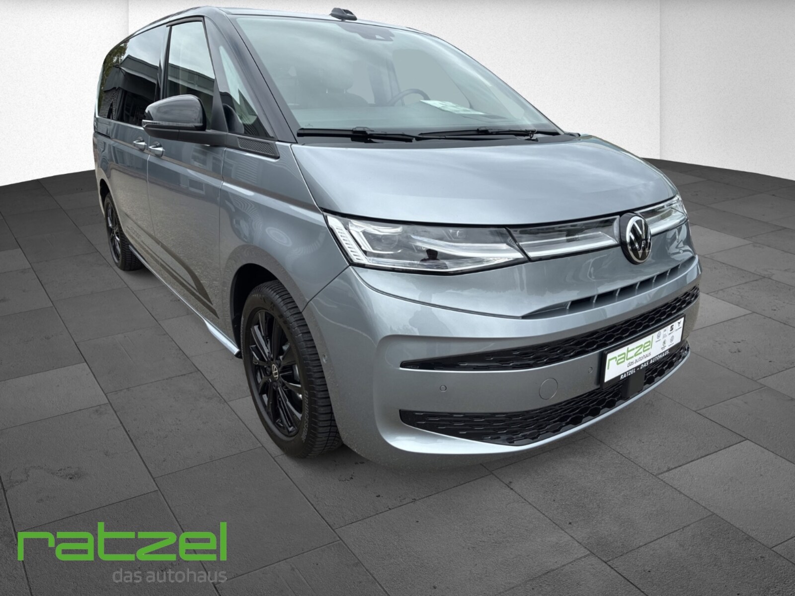 Volkswagen Multivan Langversion – Bild 2