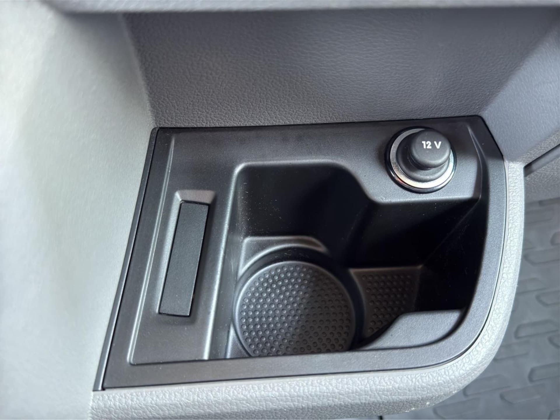 Volkswagen T6.1 Transporter Kasten kurzer Radstand