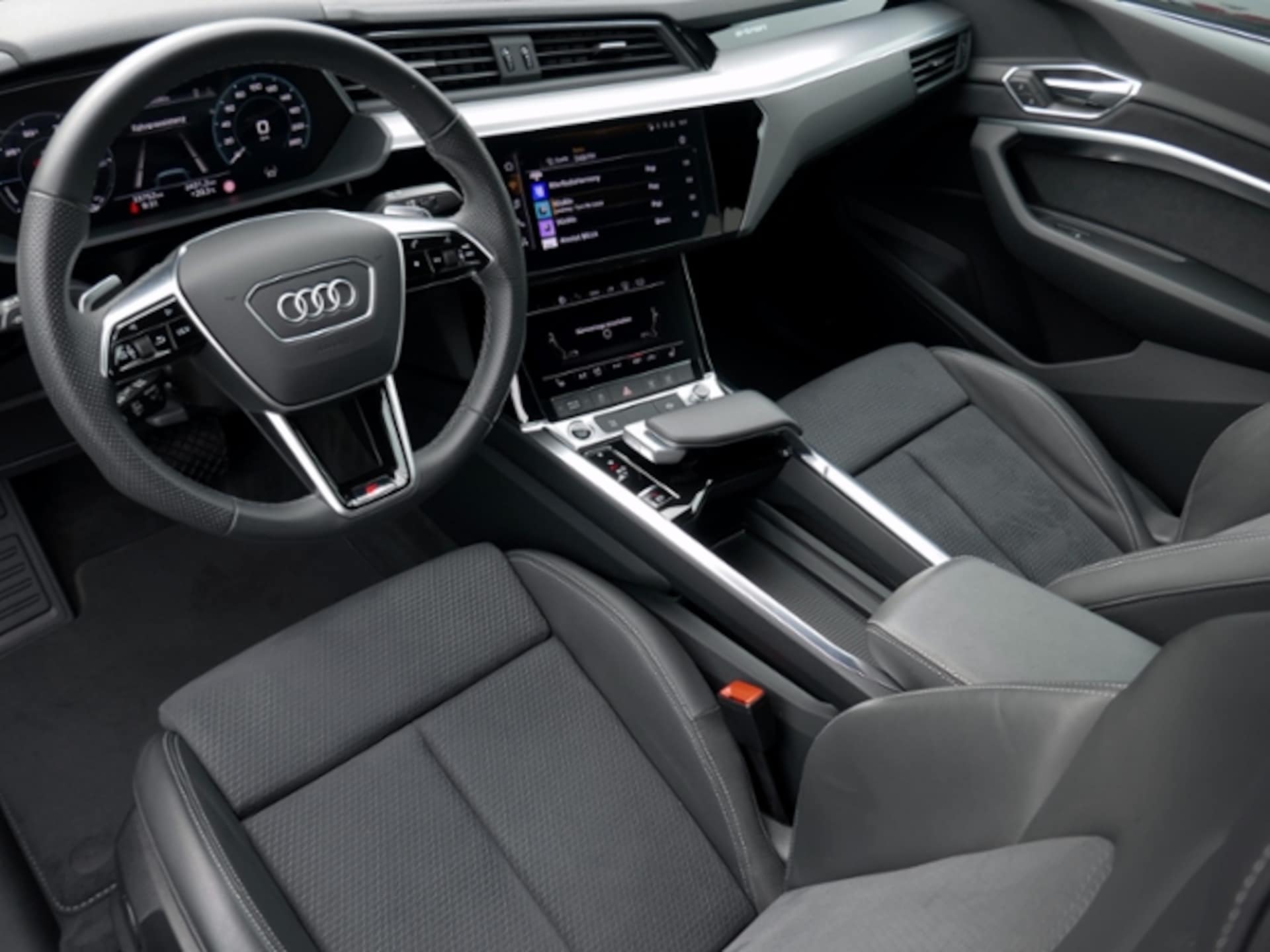 Audi e-tron Sportback advanced