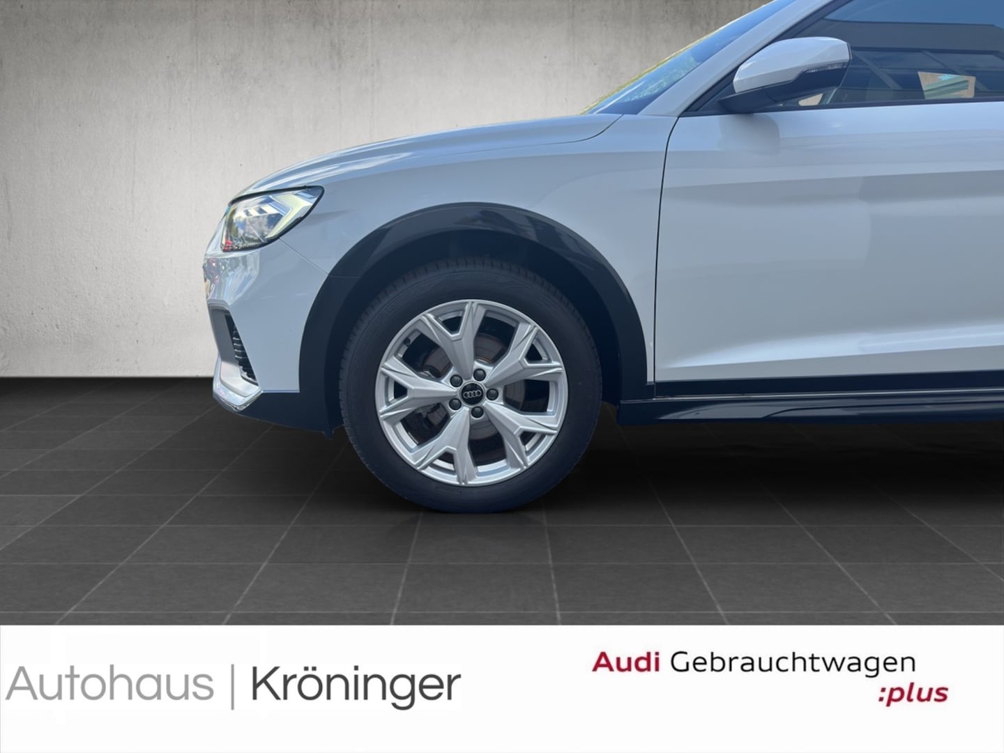 Bild über Audi A1 allstreet 30 TFSI Schaltgetriebe - für weitere Informationen kontaktieren Sie den Audi Partner