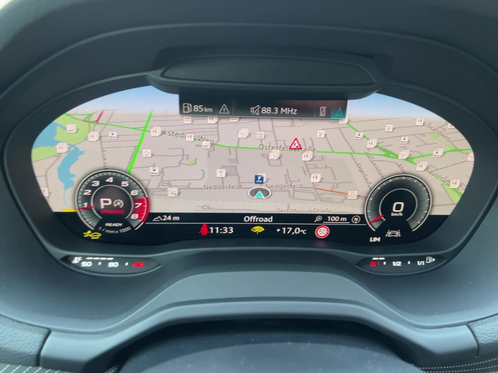 Audi SQ2 – Bild 13