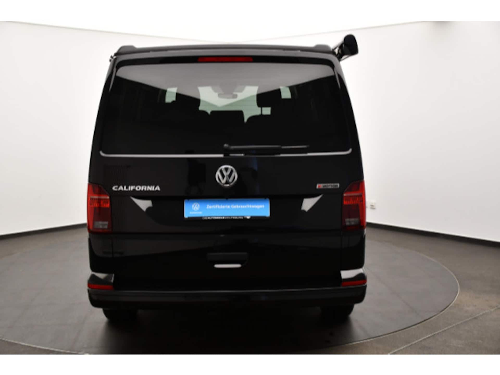 Volkswagen T6.1 California Beach