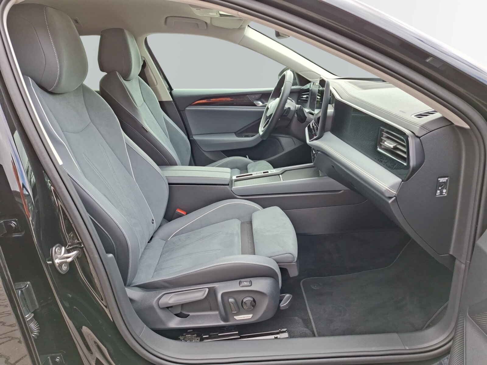Volkswagen Passat – Bild 9