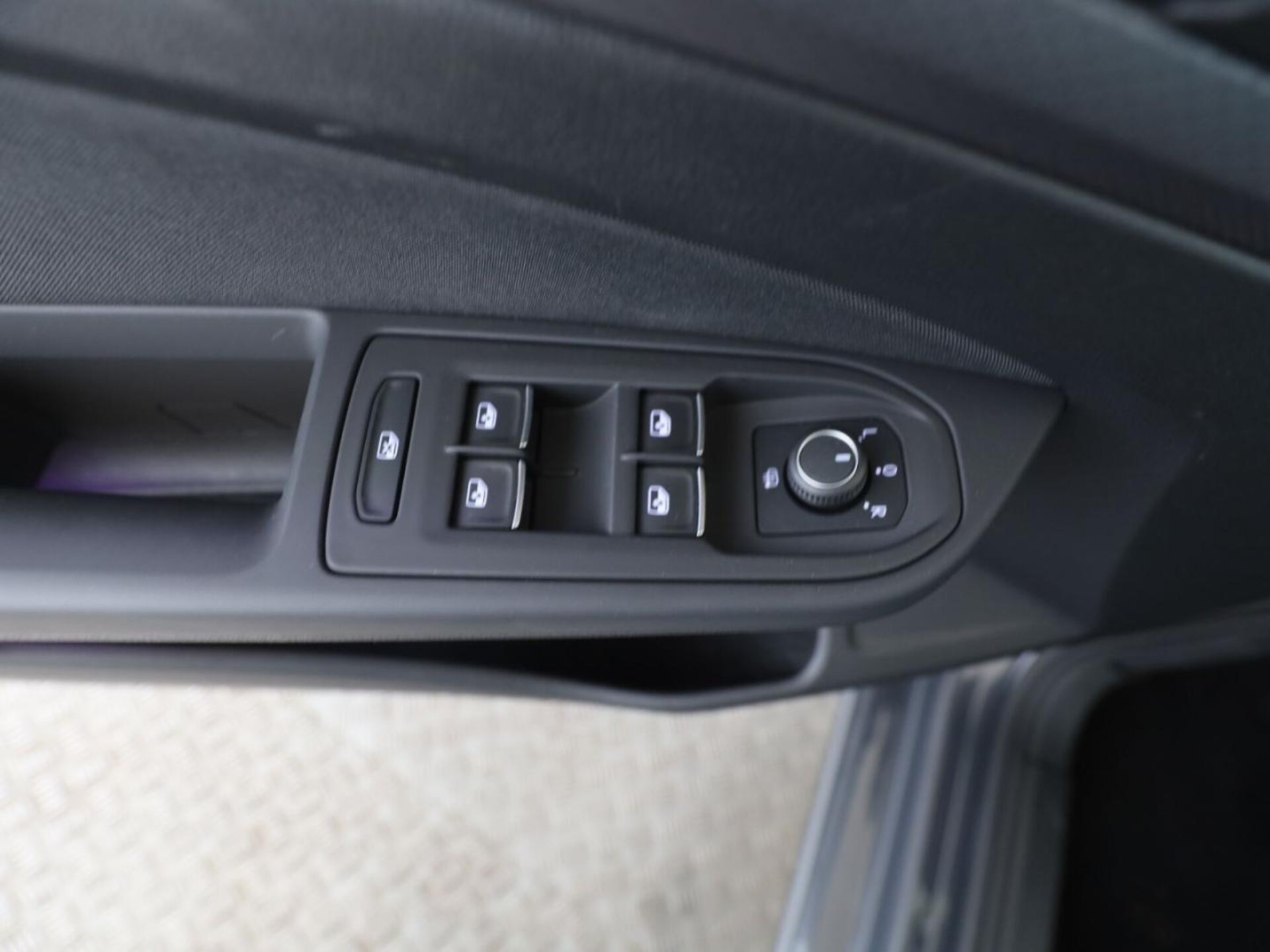 Volkswagen Golf Active