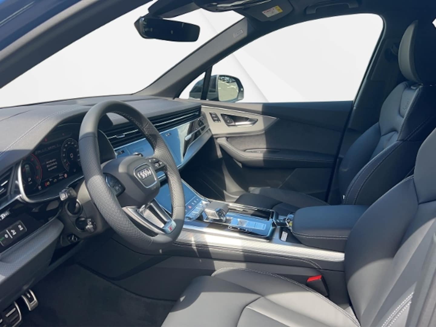 Bild über Audi Q7 SUV S line 50 TDI quattro tiptronic - für weitere Informationen kontaktieren Sie den Audi Partner