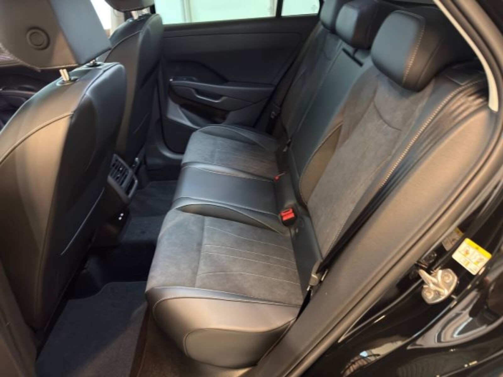 Volkswagen T-Roc – Bild 20