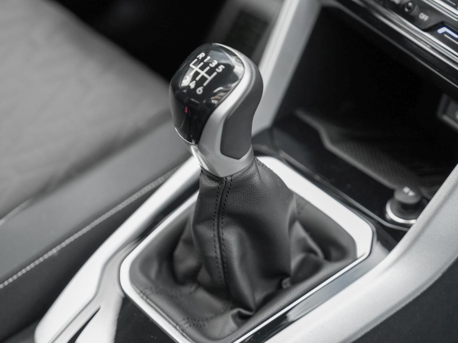 Volkswagen T-Roc – Bild 10