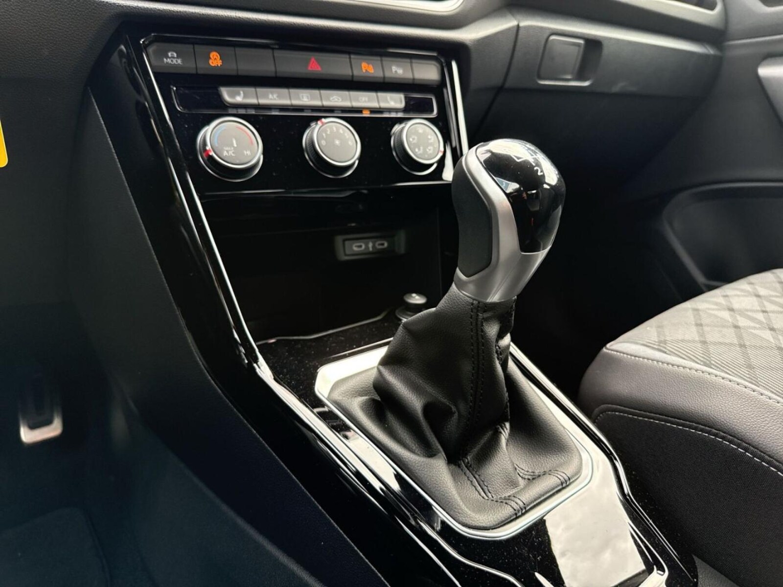 Volkswagen T-Roc – Bild 14
