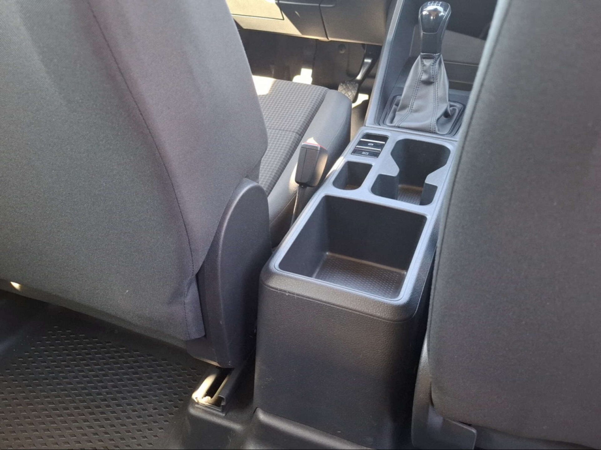 Volkswagen Caddy Kombi Basis-Modell