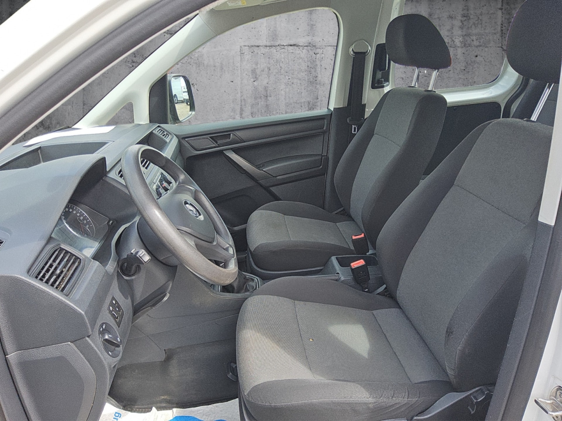 Volkswagen Caddy Kombi Basis-Modell