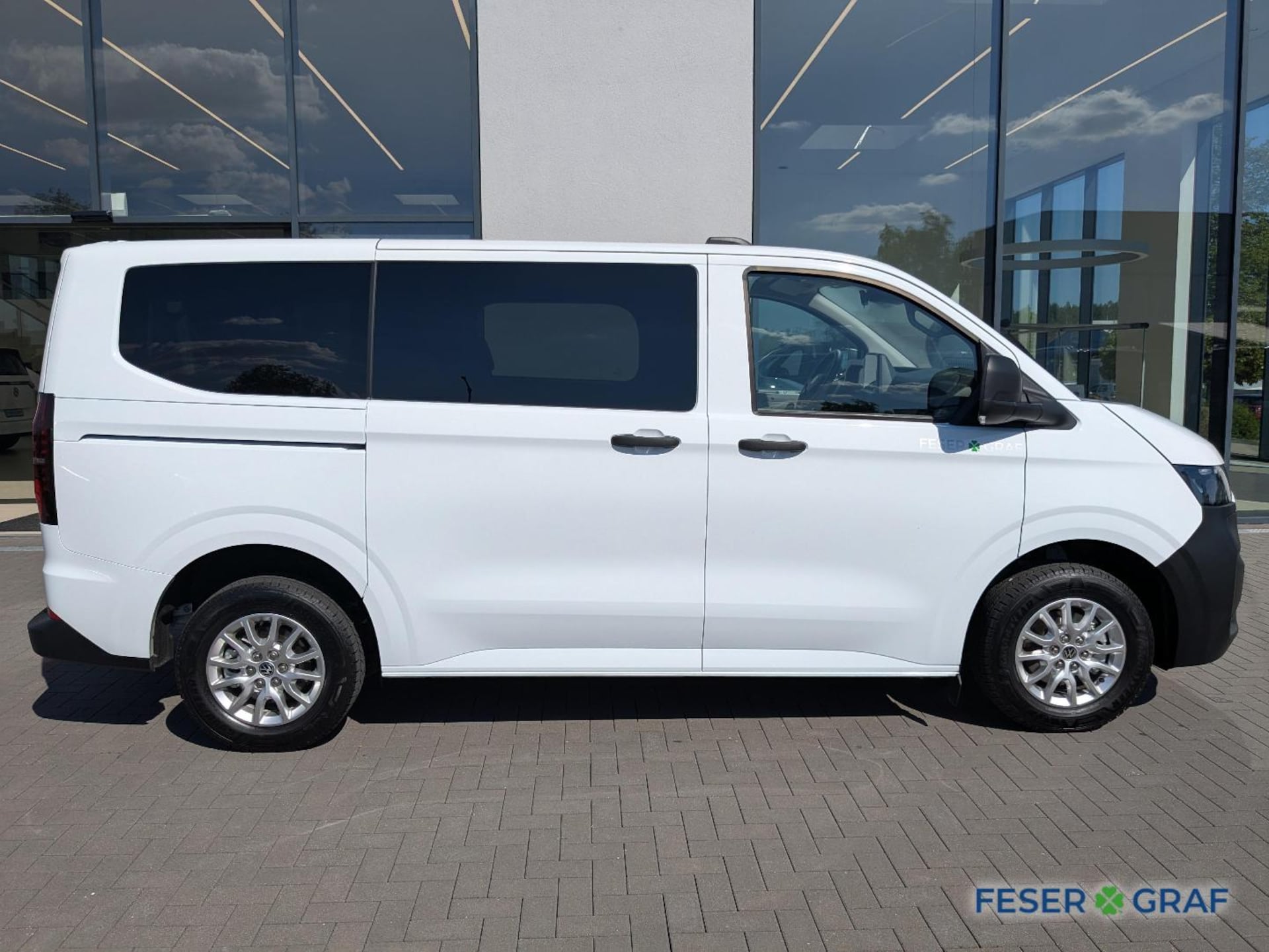 Volkswagen e-Caravelle