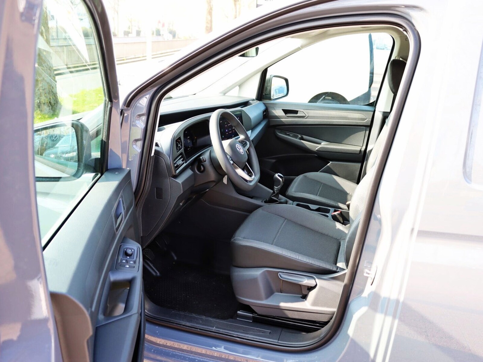 Volkswagen Caddy Maxi Cargo – Bild 11