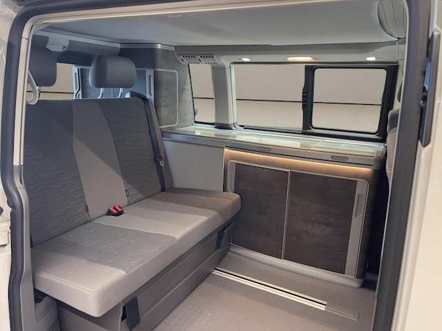 Volkswagen T6.1 California