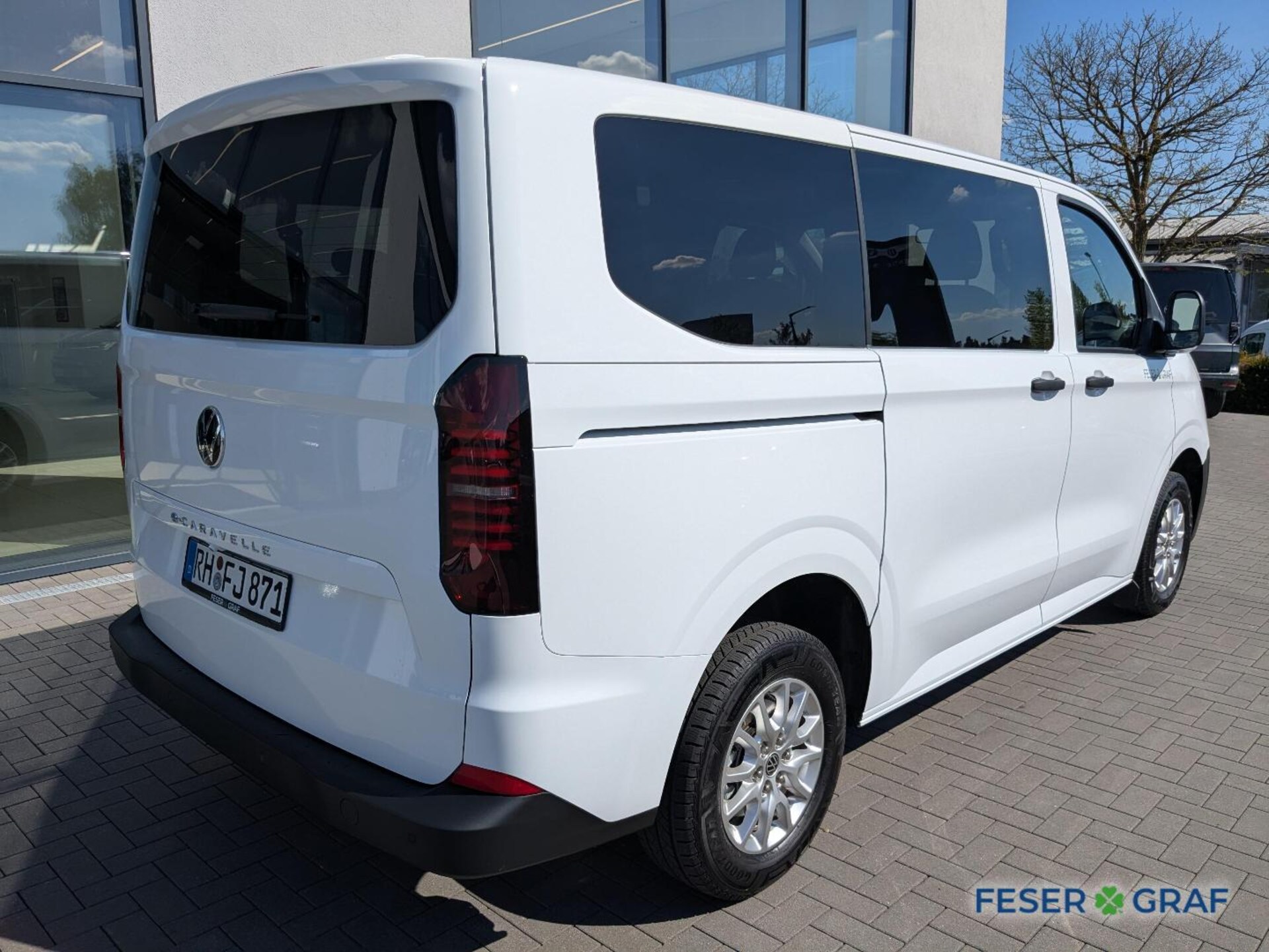Volkswagen e-Caravelle