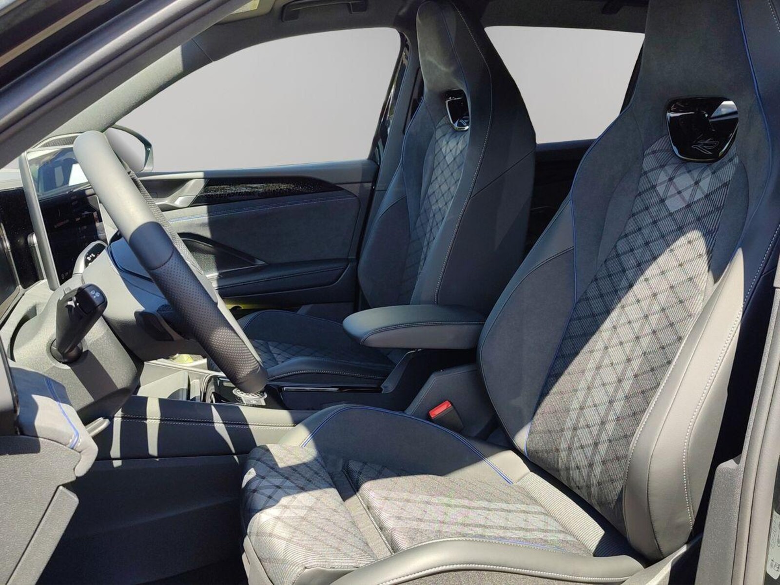 Volkswagen Tiguan – Bild 9