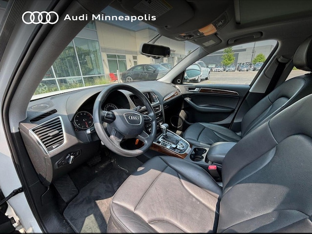 Used 2017 Audi Q5 Premium Plus with VIN WA1L2AFP0HA088355 for sale in Minneapolis, Minnesota