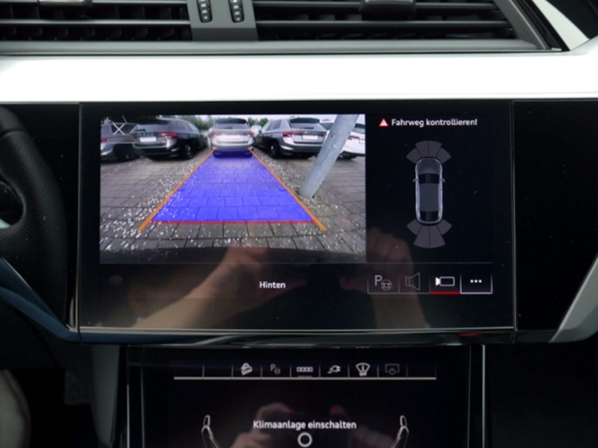 Audi e-tron Sportback advanced