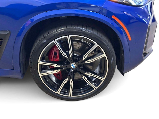 2025 BMW X5 M60i - Photo 24