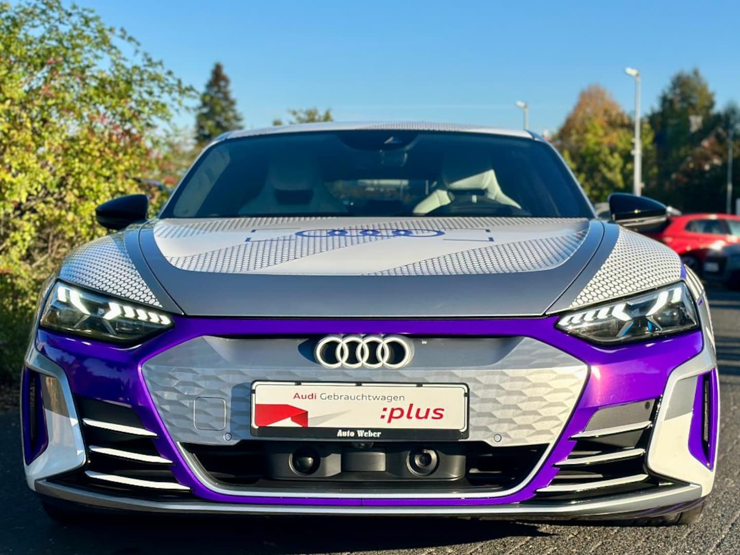 Bild über Audi RS e-tron GT e-tron quattro - für weitere Informationen kontaktieren Sie den Audi Partner