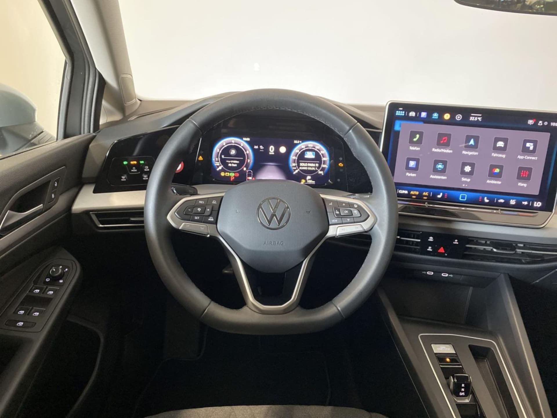Volkswagen Golf Variant Life