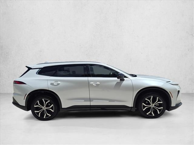 2025 Toyota Crown Signia