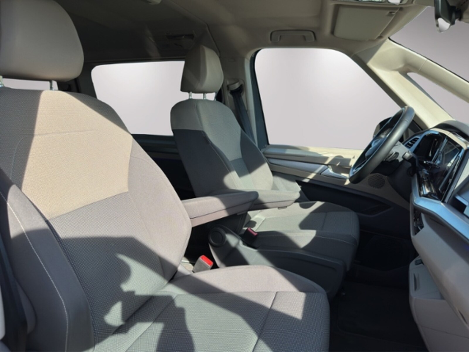 Volkswagen Multivan Langversion – Bild 17