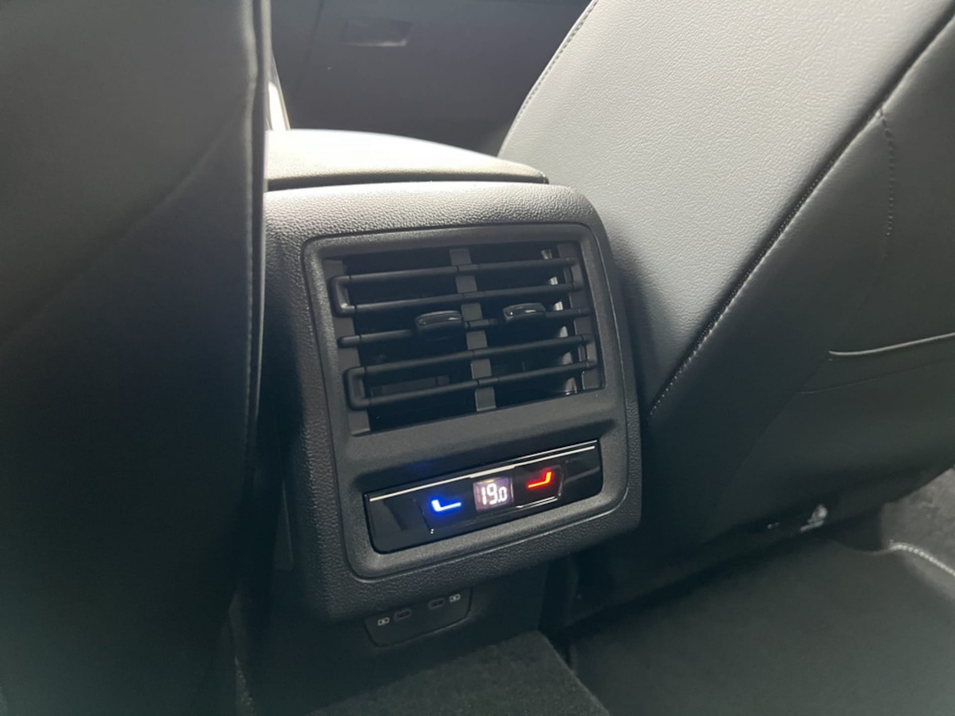 Volkswagen Golf Variant Style