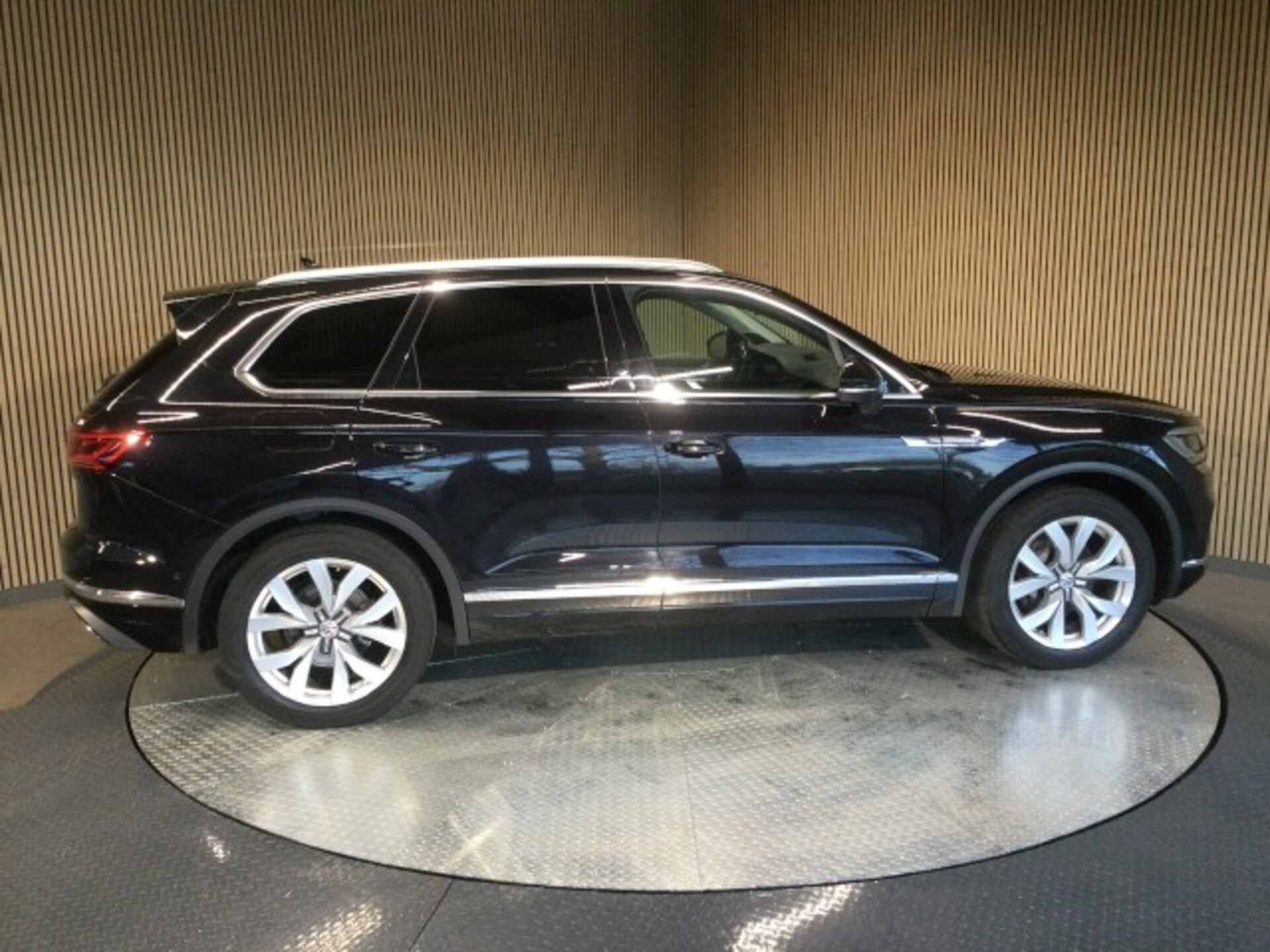 Volkswagen Touareg Basis-Modell