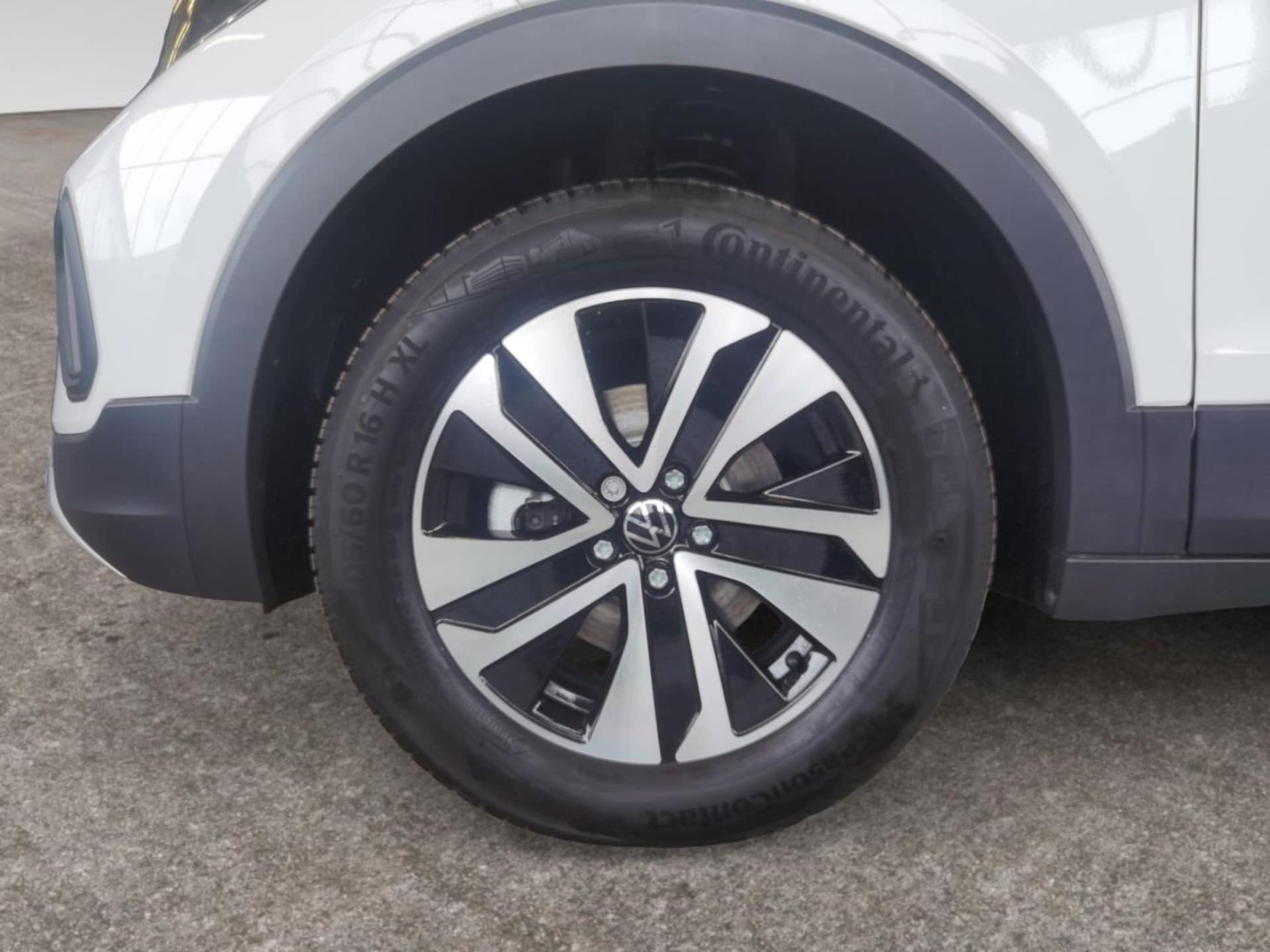 Volkswagen T-Cross Life
