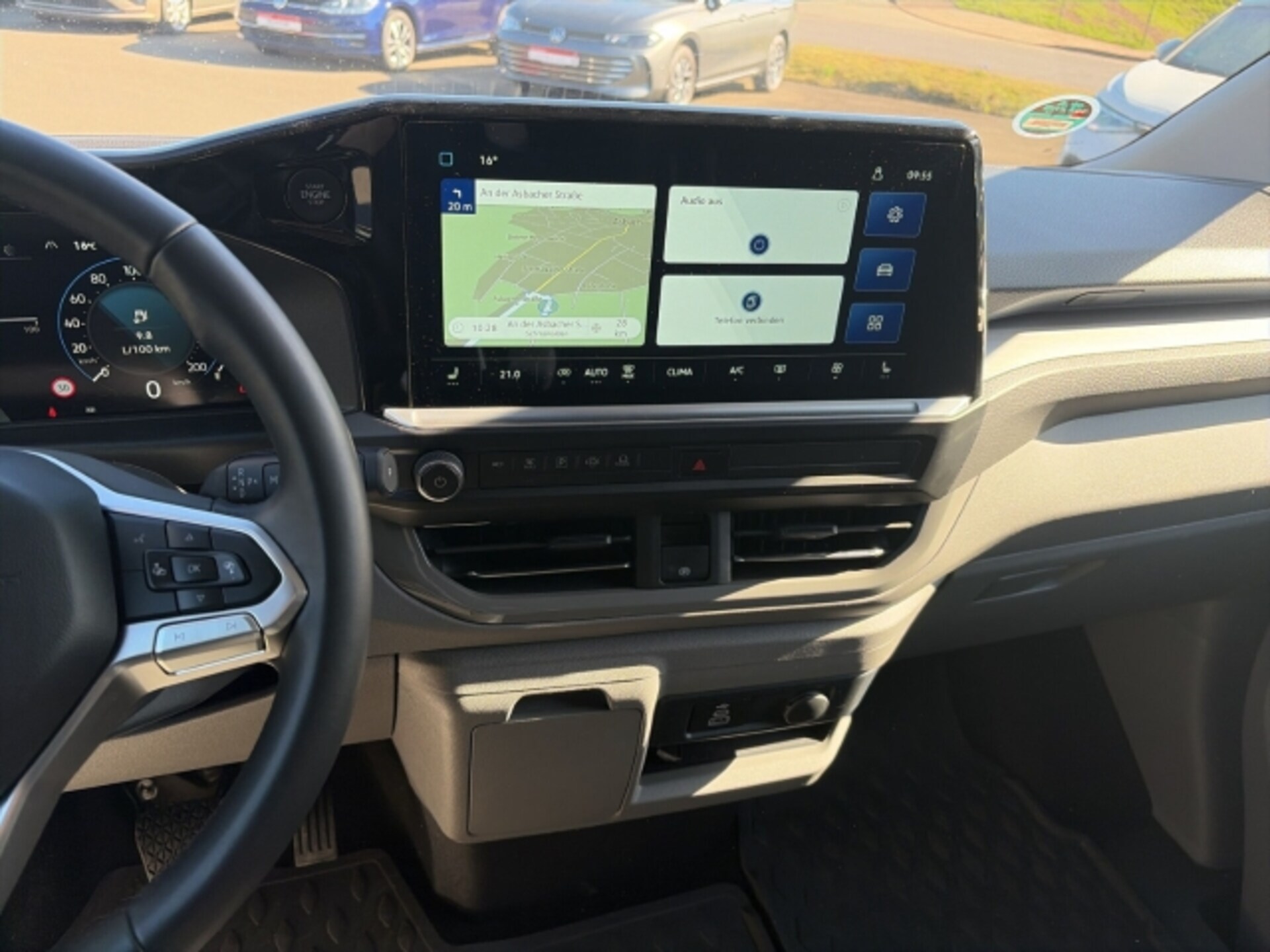 Volkswagen Caravelle Life