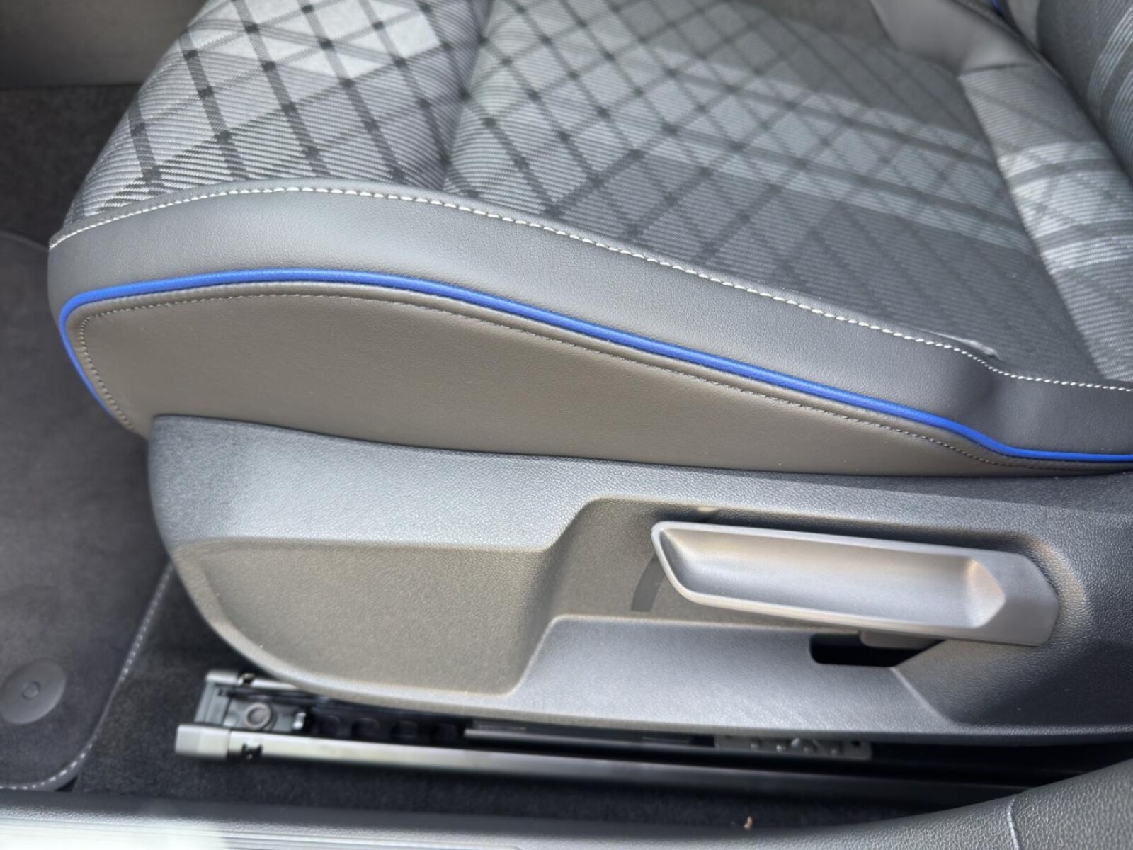 Volkswagen Golf – Bild 14