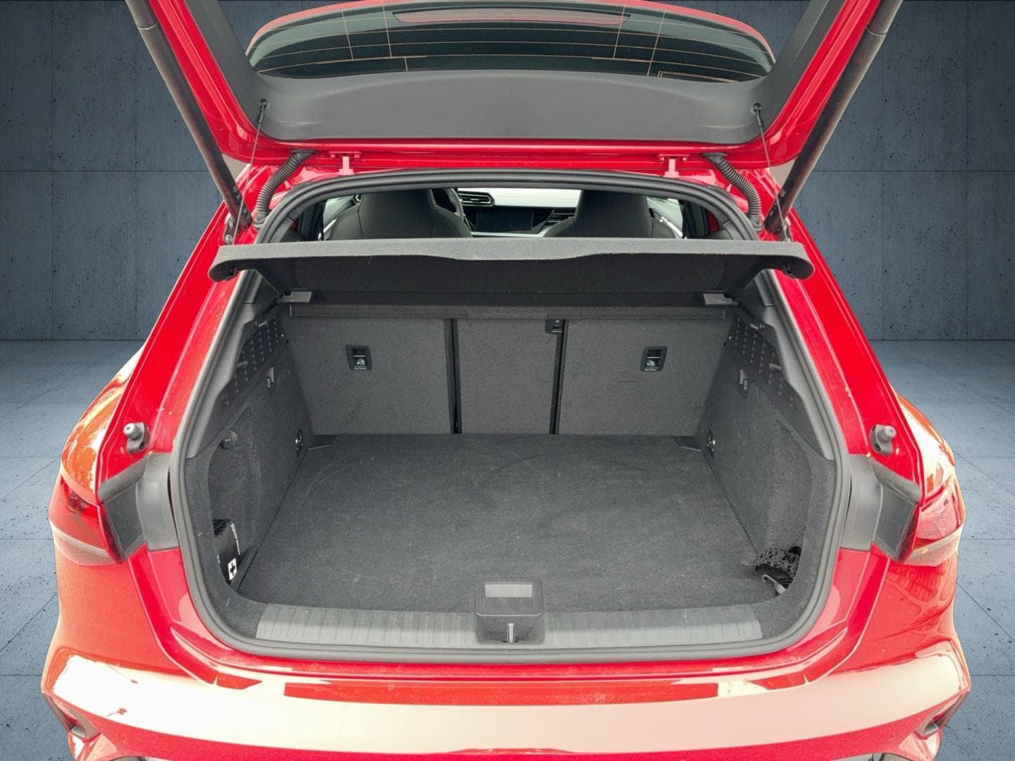 Bild über Audi S3 Sportback TFSI quattro S tronic - für weitere Informationen kontaktieren Sie den Audi Partner